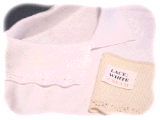 white lace edge collar.png